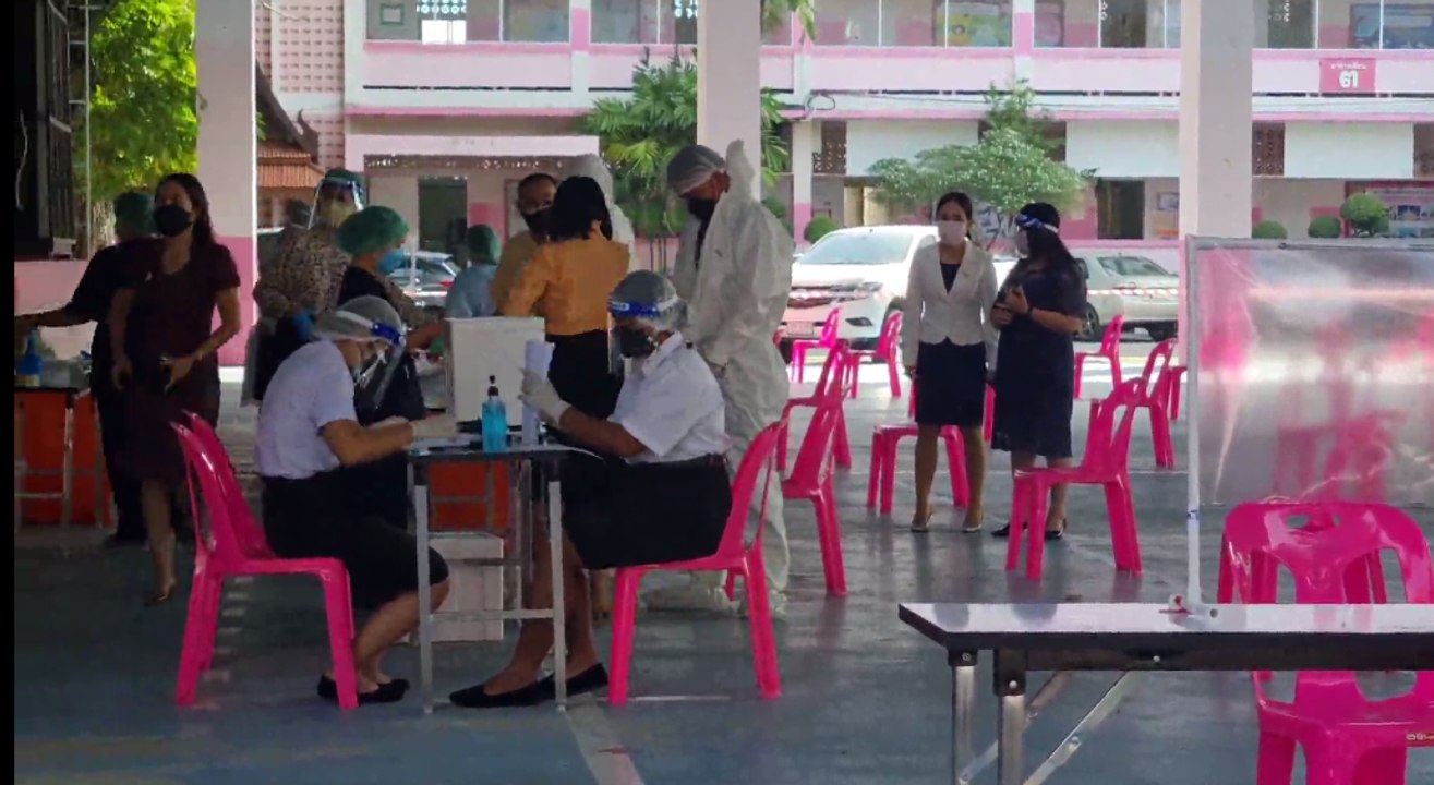 รร.สุขานารี โคราช พบ นร.ติดเชื้อโควิด 3 คน สั่ง...