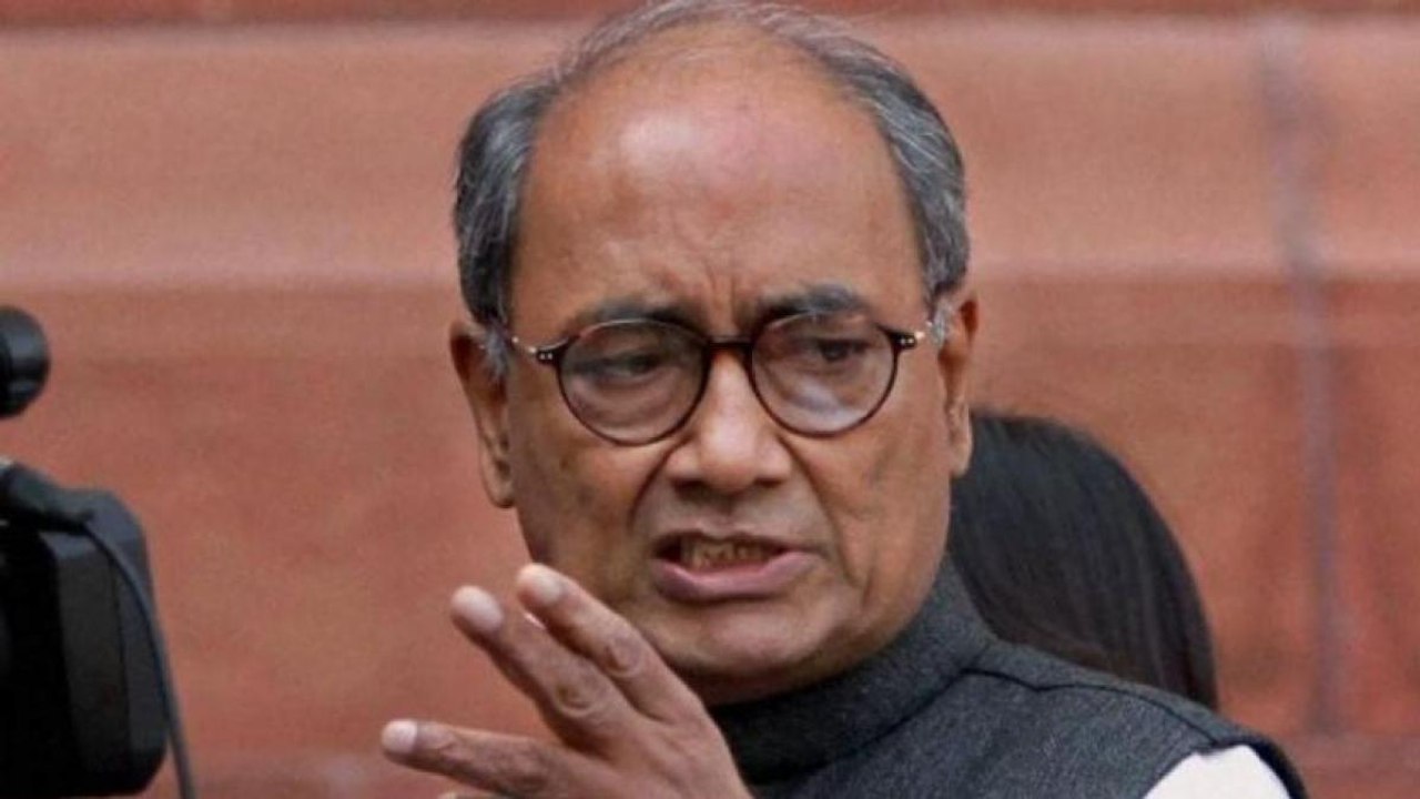 ..How Hindus are in danger, Digvijay slams BJP