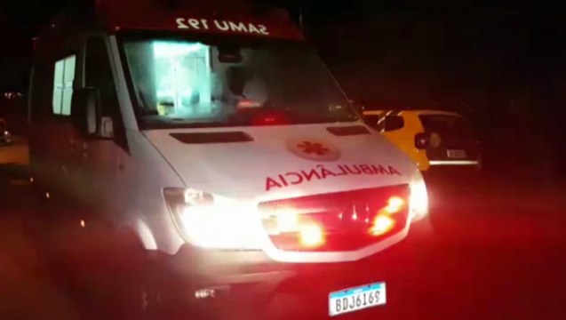 PM é acionada para conter jovem em surto após utilização de drogas no Parque dos Ipês; Duas ambulâncias do SAMU foram mobilizadas