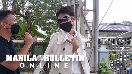 Student dressed like a runway model to submit modules goes viral