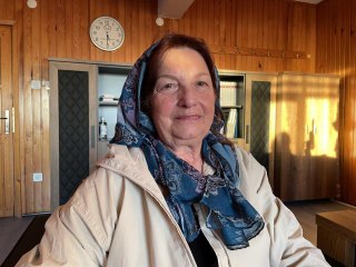 Hazreti Muhammed'in hayatından etkilenen 80 yaşındaki Bulgar kadın Müslüman oldu
