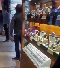 Kuzey Kore ile yarışıyoruz... 10 Kasım'da saygı duruşunda durmayan adamı linç ettiler