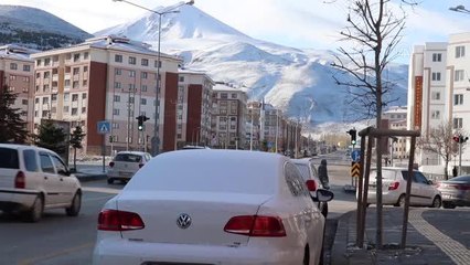 Kent merkezinde kar etkili oldu