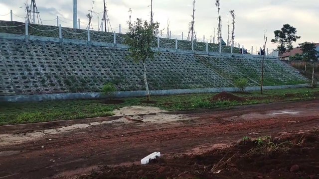 Đất nền tại thị trấn - view hồ, cánh đồng gió tại Đắk Nông, 20m x 45m giá 100 triệu đồng/mét ngang