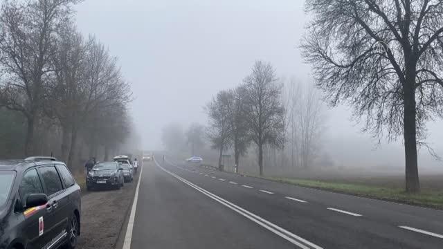 Düzensiz göçmen krizinin devam ettiği Belarus-Polonya sınırı geçişlere kapatıldı