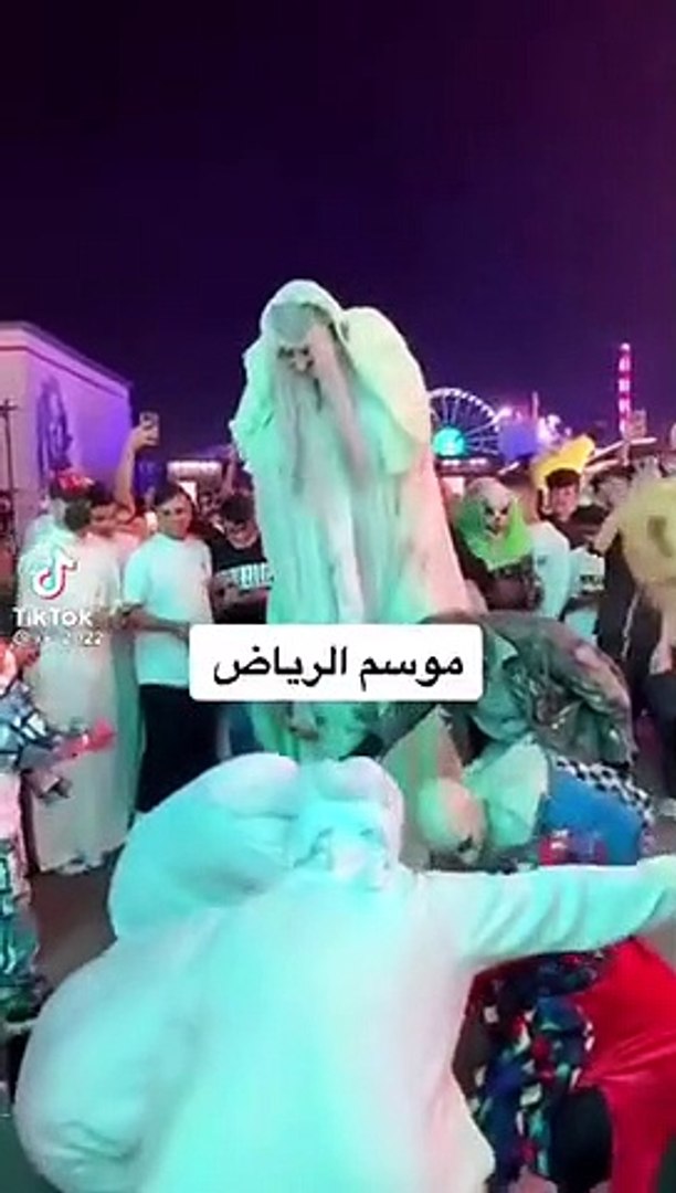 فيديو للزومبي مع الإماراتيين في موسم الرياض ونتروندرلاند يشعل مواقع  التواصل‎‎ - فيديو Dailymotion