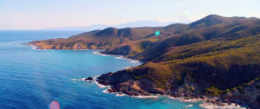 Permis de construire Bande-annonce VF (2022) Didier Bourdon, Eric Fraticelli