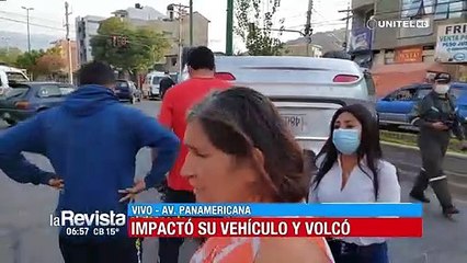 Accidente avenida Panamericana, un vehículo terminó volcado