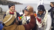 Théo Curin, nageur quadri-amputé, s'élance dans sa traversée du lac Titicaca