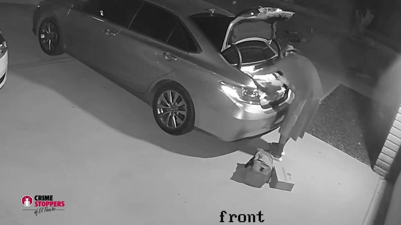 Roba artículos de autos en El Paso