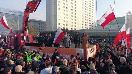 Pologne : l'extrême-droite fête l'indépendance, alors que le sentiment anti-UE progresse