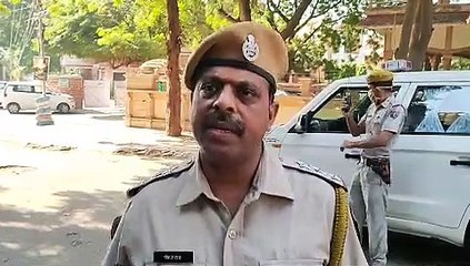 घर से झगड़ा कर निकले युवक ने ट्री गार्ड पर फंदा लगाया