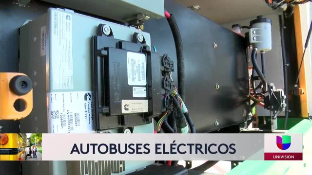 Distrito Escolar de Escondido agrega 6 camiones eléctricos a su folta