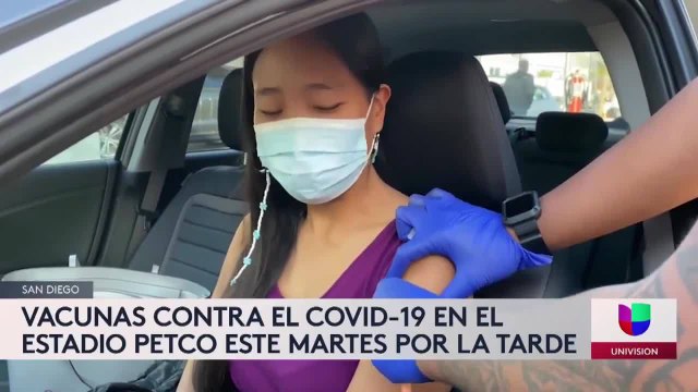 Noticias San Diego 6pm 082321 - Clip PADRES VACCINE CLINIC