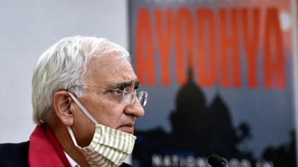 What are views of Congress and BJP on Hindutva?