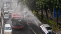 Thick blanket of smog engulfs Delhi, AQI in severe category