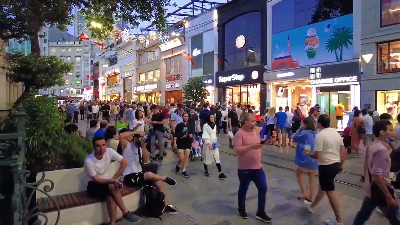 Istiklal Street |Night Walking Tour In The Beating heart Of Istanbul 17July 2021 part 1