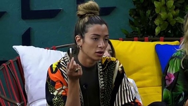 “Ma perché lo ha fatto!”. GF Vip, il gesto ‘forte’ di Soleil Sorge sorprende tutti. Dentro e fuori