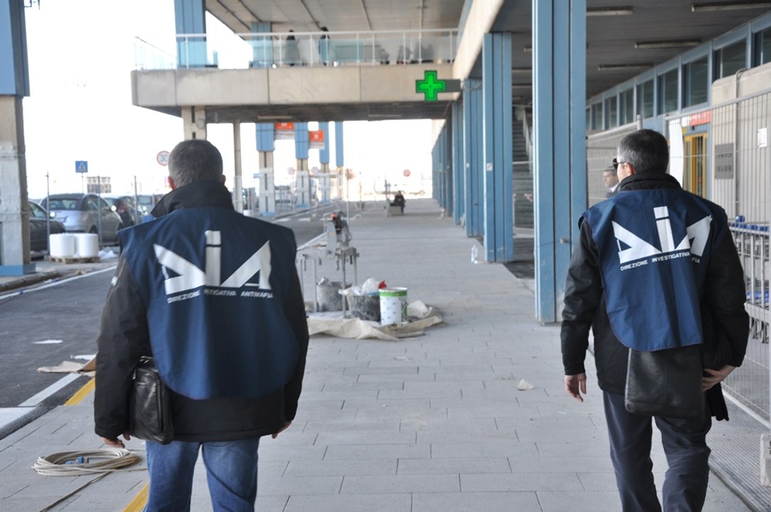 'Ndrangheta, sequestrati beni per 2 milioni a i...