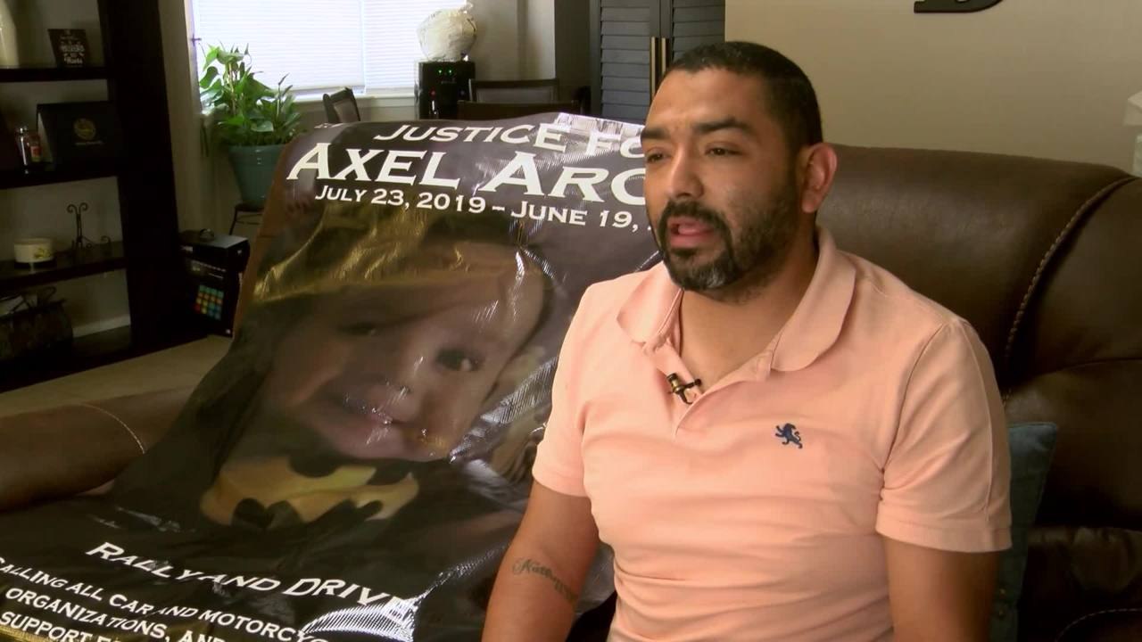 10PM AXEL ARCOS CASE PKG