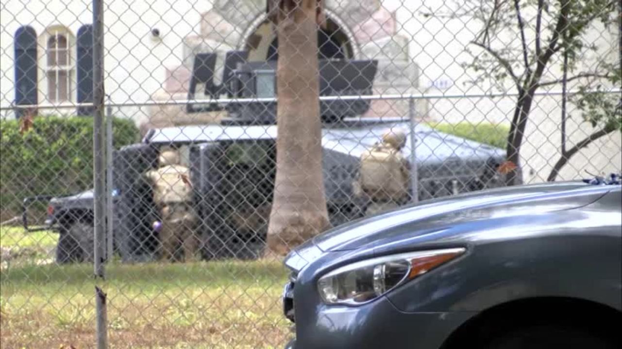 BARRICADE UPDATE PKG.mp4