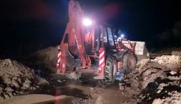 Contessa Entellina (PA) - Maltempo, rimossi fanghi e detriti da strada provinciale (12.11.21)