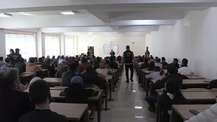 Üniversite öğrencilerine "Narkorehber Gençlik" semineri verildi