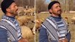 Tüm Türkiye bu çobanı dinliyor! Koyunların arasında söylediği şarkı kulakların pasını sildi