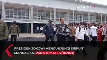 Momen Jokowi Geber Motor, Erick Thohir Pegang Bendera di Sirkuit Mandalika