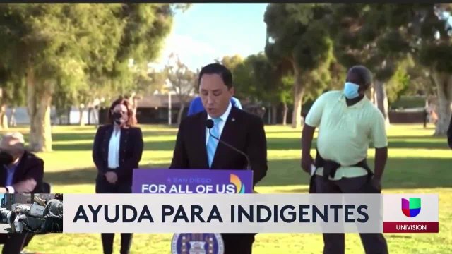 Ayuda para indigentes de San Diego 04-19-21 Guillermo Mendez
