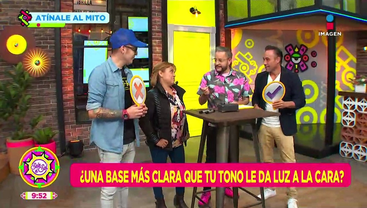 ¿El delineador dentro del ojo lo hace más pequeño?