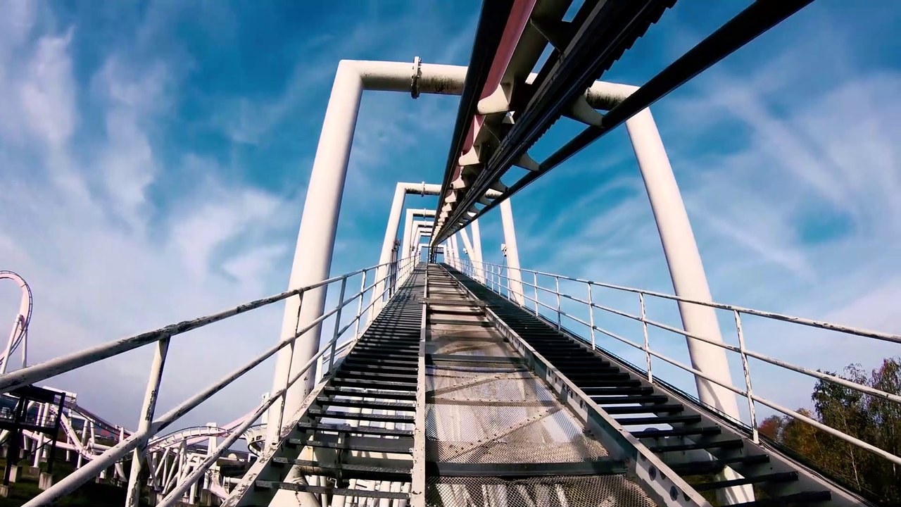 The Monster Roller Coaster (Walygator Theme Park - Lorraine, France) - 4K Roller Coaster POV Video