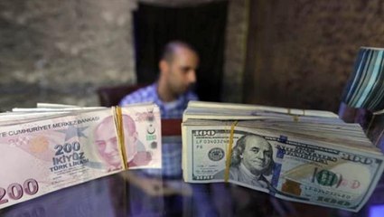 Doların 10 lirayı aştığını görenler soluğu sosyal medyada aldı, tepkiler peş peşe geldi