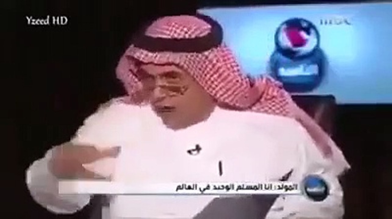 سلفي وهابي يكفر كل من يصلي في مسجد رسول الله