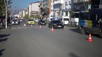 Vali Gündüzöz, "Bi Hareketine Bakar Hayat" kampanyasını sürücülere tanıttı