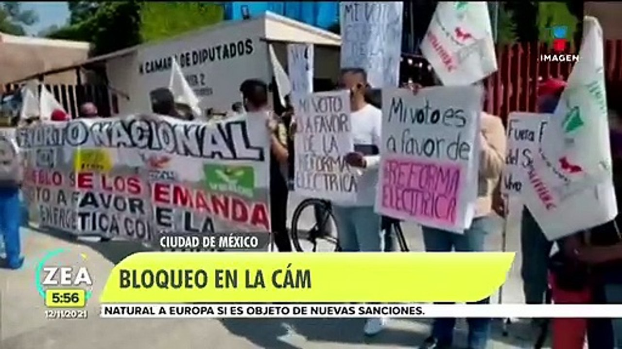 Organizaciones sociales realizan bloqueo en la Cámara de Diputados