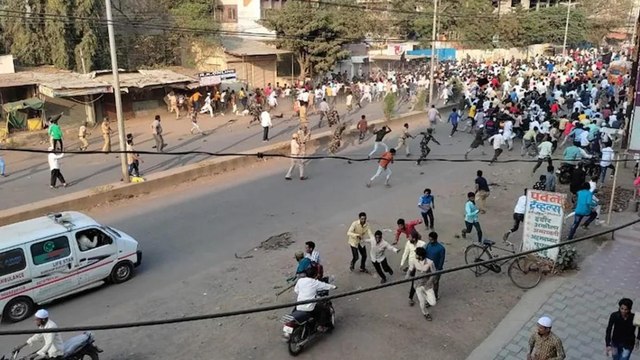 Violence in Maharashtra over Tripura, police lathicharge