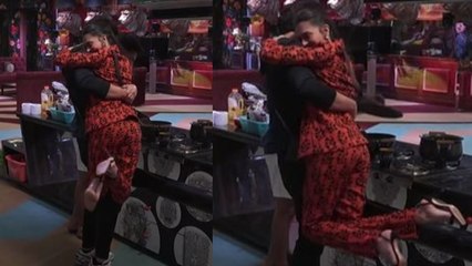 Bigg Boss 15: Karan Kundra और Tejasswi Prakash की बड़ी नजदीकियां, किया Kiss | FilmiBeat