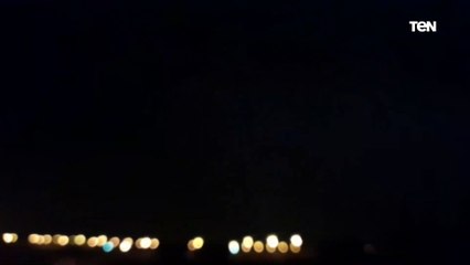 ، ظهور مستمر للبرق فى سماء أسوان وسط تجمع للسحب.