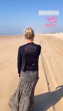 Laeticia Hallyday et Jalil Lespert partagent de tendres clichés en amoureux au Portugal