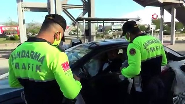 Emniyet kemeri takmayan damada Bir hareketine bakar hayat uyarısı ve para cezası