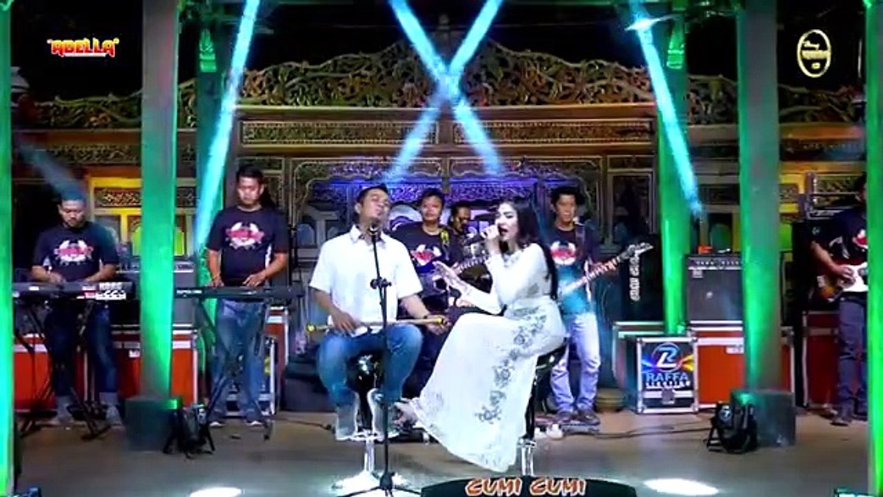 BIDADARI_CINTA_-_Fendik_Adella_feat_Lusyana_Jelita_-_OM_ADELLA(360p)