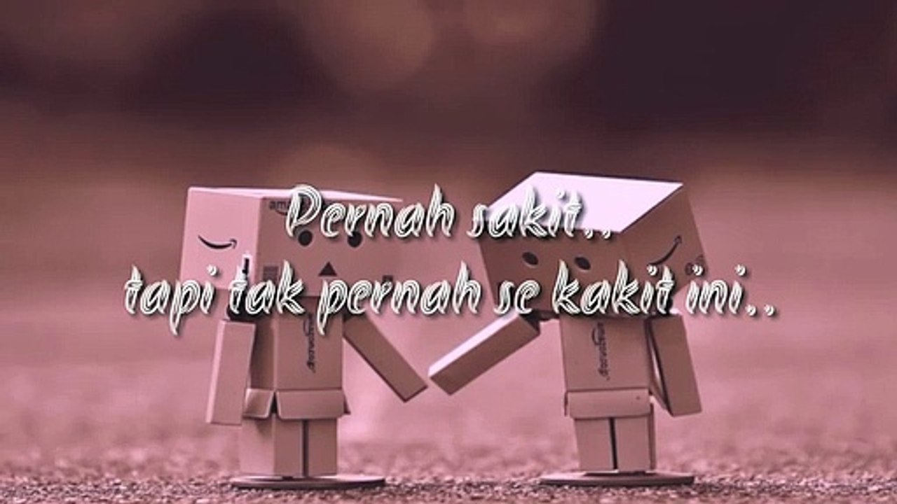 Azmi_-_Pernah_sakit_lagu_paling_baper_|_Lyric_(Lyric_official)(360p)