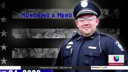 Policías de Mission escoltan a hija de oficial caído por COVID-19