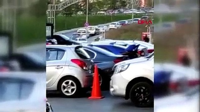 BAĞCILAR'DA 3 KİŞİNİN ÖLDÜRÜLDÜĞÜ SİLAHLI BASKIN ANI