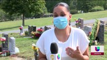Vandalizan tumbas de latinos en un cementerio de Lawrence