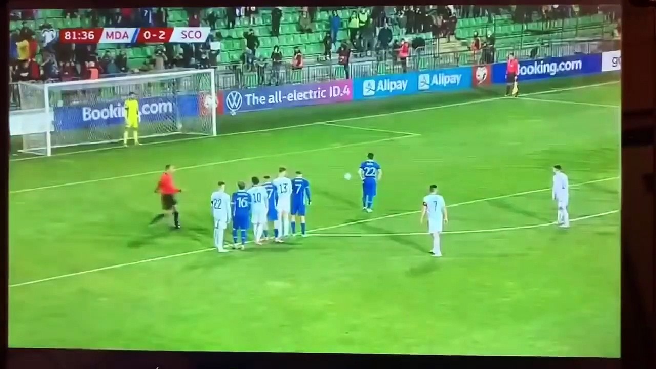 Perfect tackle by Teeney