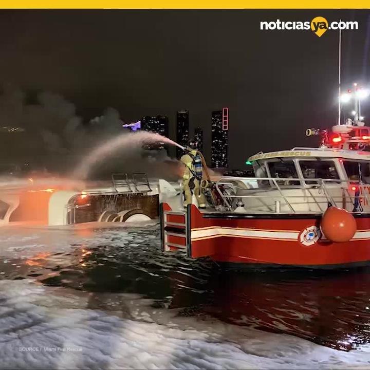 Se incendia el lujoso yate de Marc Anthony en Miami