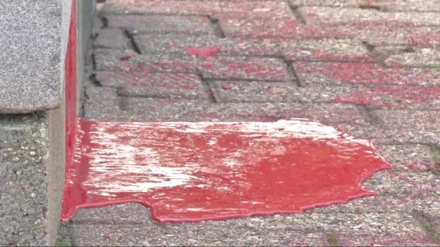 BHDN_NE-013MO_RI_ CHRISTOPHER COLUMBUS STATUE VANDALIZED_CNNA-ST1-10000000056f5168_174_0.mp4