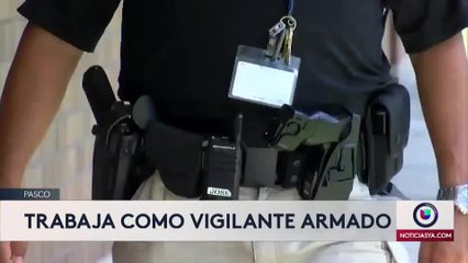 Expolicía puertorriqueño recibe reconocimiento “Guardia de Seguridad Escolar del Año”